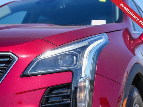 Used 2020 Cadillac XT4 Premium Luxury FWD image 4