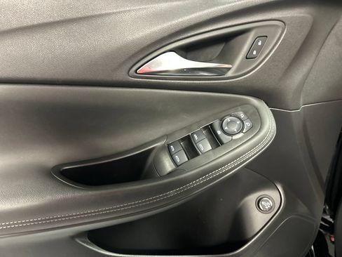 Used 2023 Buick Encore GX Select w/ Sport Touring Package FWD image 12