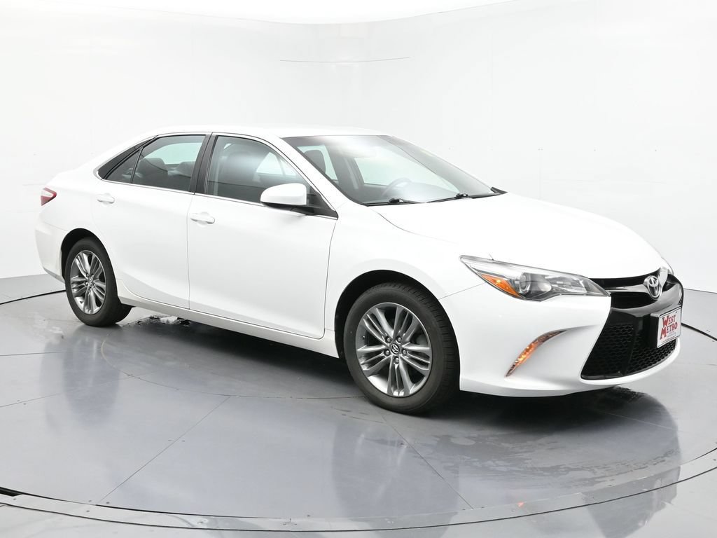 Used 2017 Toyota Camry SE FWD image 7