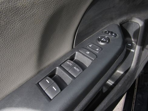 Used 2017 Honda Civic EX-L image 22