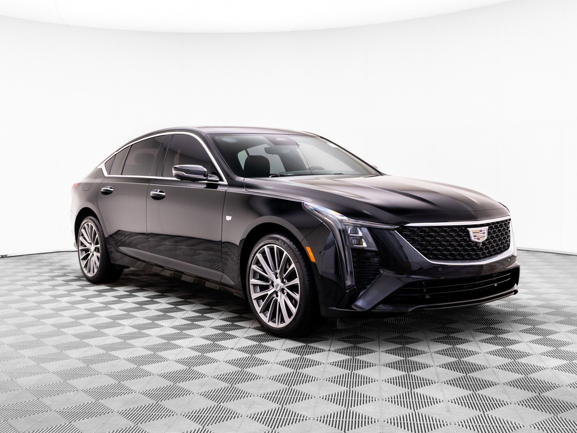 Certified 2025 Cadillac CT5 Premium Luxury w/ Technology Package AWD/4WD image 9