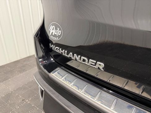 Used 2018 Toyota Highlander Limited Platinum w/ Protection Package #3 image 5