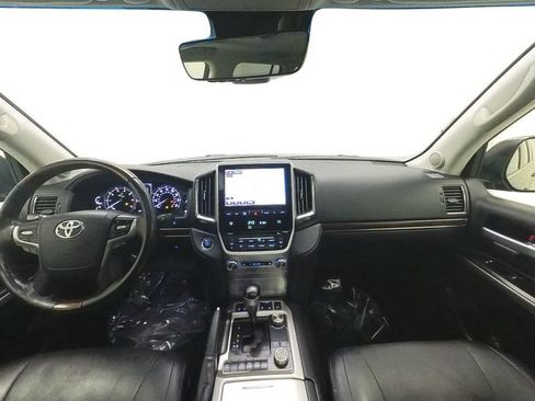 Used 2017 Toyota Land Cruiser AWD/4WD image 29
