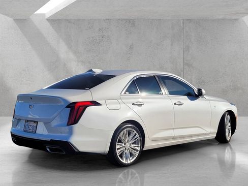 Used 2020 Cadillac CT4 Premium Luxury image 4