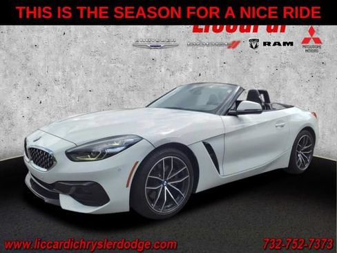 Used 2020 BMW Z4 sDrive30i w/ Convenience Package RWD image 4
