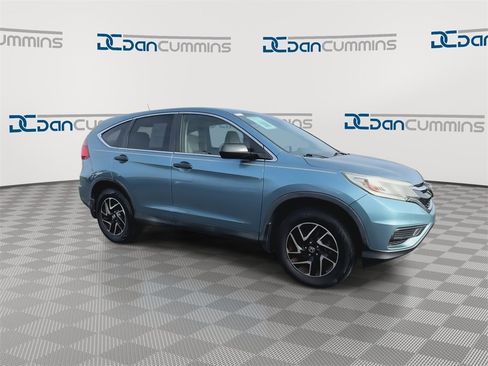 Used 2016 Honda CR-V SE image 2