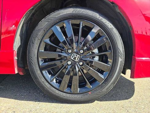 Used 2019 Honda Fit Sport image 9