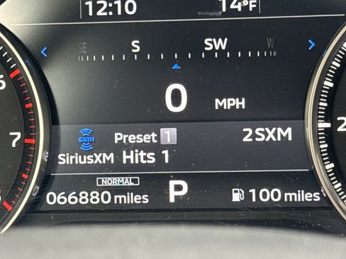 Used 2022 Mitsubishi Outlander SEL image 22