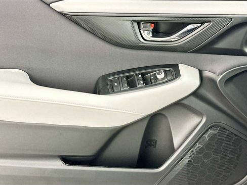 Certified 2025 Subaru Outback Premium w/ Popular Package #1A image 17