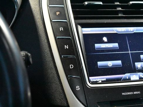 Used 2016 Lincoln MKX Reserve image 14