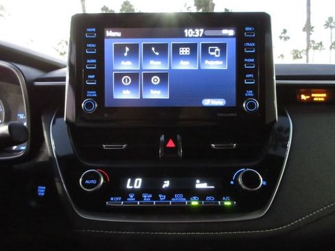 Used 2021 Toyota Corolla SE image 18