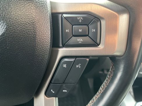 Used 2019 Ford F150 Platinum image 14