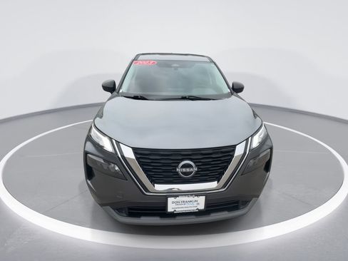 Used 2023 Nissan Rogue S AWD/4WD image 3