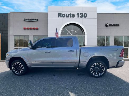 Used 2025 RAM 1500 Limited AWD/4WD image 5