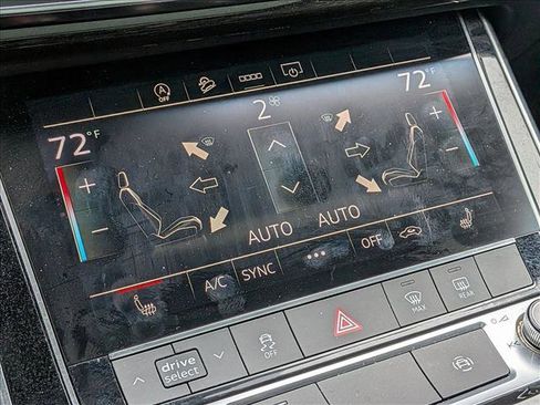 Used 2025 Audi Q7 3.0T Premium Plus image 9