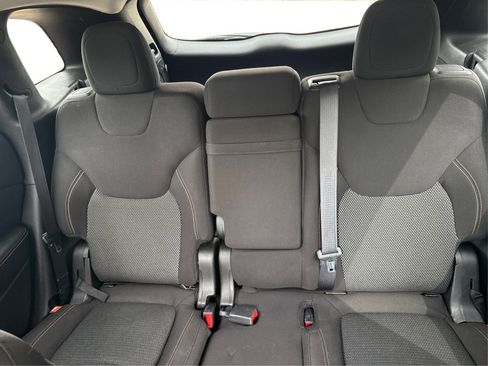 Used 2017 Jeep Cherokee 75th Anniversary image 24