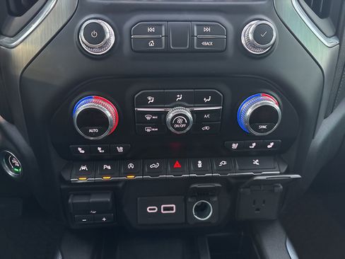 Used 2021 GMC Sierra 1500 Denali w/ Denali Ultimate Package image 20