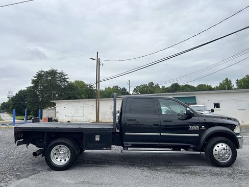 Used 2015 RAM 4500 Tradesman w/ Chrome Appearance Group AWD/4WD image 5