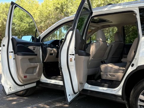 Used 2018 Honda Pilot EX-L image 38