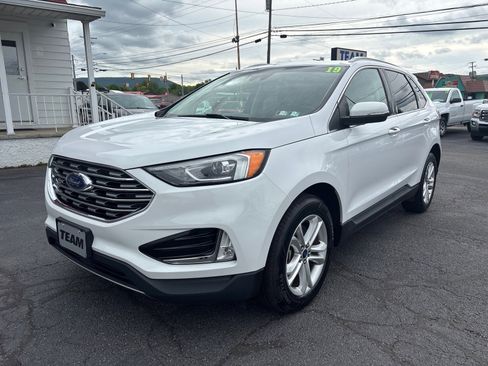 Used 2019 Ford Edge SEL w/ Equipment Group 201A AWD/4WD image 3