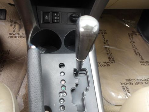 Used 2010 Toyota RAV4 Limited image 24