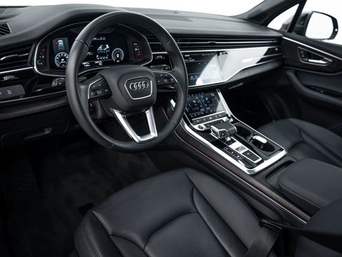 Used 2023 Audi Q7 3.0T Premium Plus w/ Premium Plus Package AWD/4WD image 8