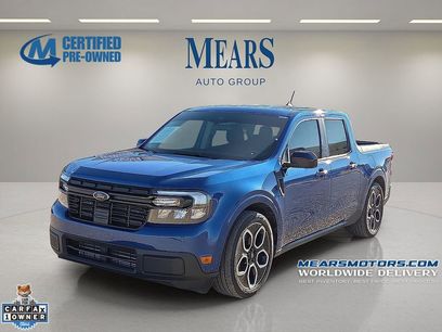 Used 2024 Ford Maverick Lariat w/ Black Appearance Package