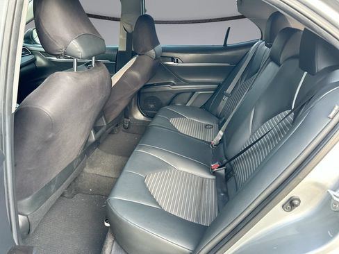 Used 2021 Toyota Camry SE FWD image 28