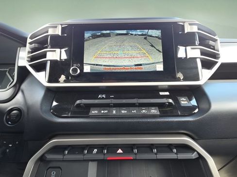 Used 2025 Toyota Tundra SR5 image 31