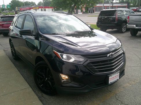 Used 2021 Chevrolet Equinox LT AWD/4WD image 4