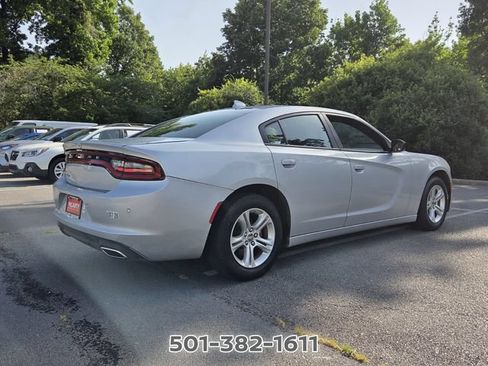 Used 2023 Dodge Charger SXT RWD image 5