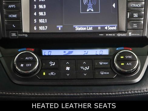 Used 2018 Toyota RAV4 Limited FWD image 20