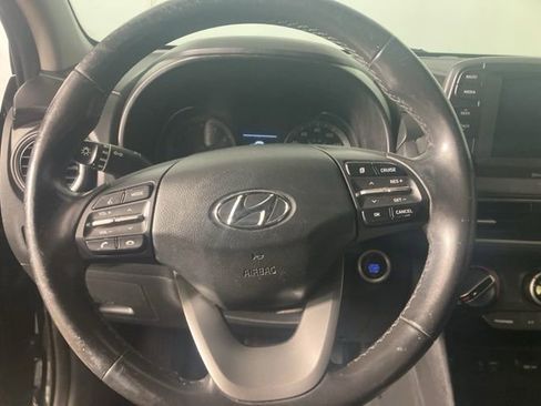 Used 2021 Hyundai Kona SEL image 11
