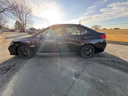 Used 2019 Subaru WRX STI image 5