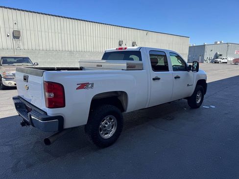 Used 2008 Chevrolet Silverado 2500 LT w/ 1LT Convenience Package image 10