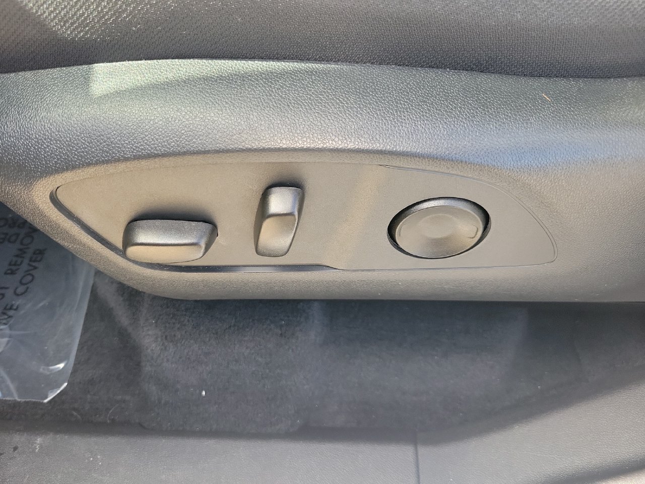 Certified 2026 Chevrolet Traverse LT w/ Driver Confidence Package FWD image 17