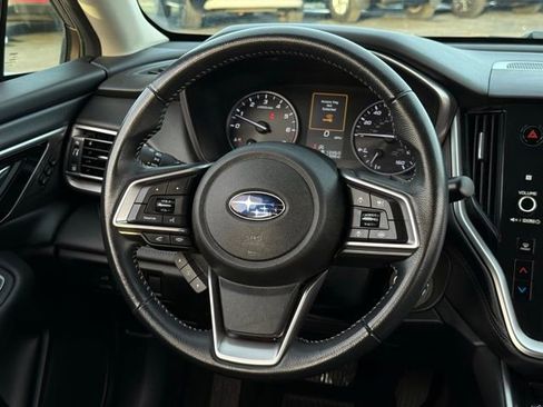 Used 2022 Subaru Outback Limited image 5