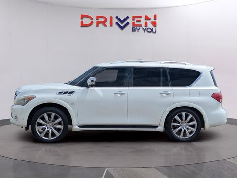 Used 2014 INFINITI QX80 2WD w/ Theater Package image 2