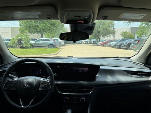 Used 2025 Buick Encore GX Preferred FWD image 33