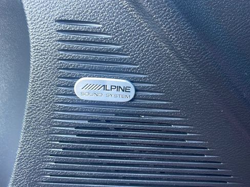 Used 2019 Dodge Challenger R/T Scat Pack RWD image 32