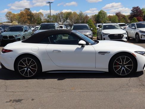 Used 2022 Mercedes-Benz SL 55 AMG 4MATIC image 4