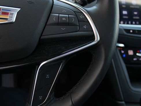 Used 2023 Cadillac XT5 Premium Luxury w/ Technology Package FWD image 10