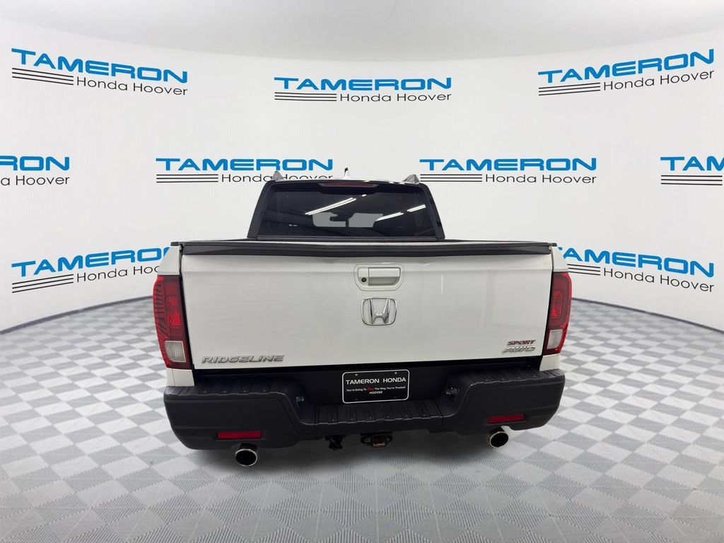 Used 2021 Honda Ridgeline Sport image 4