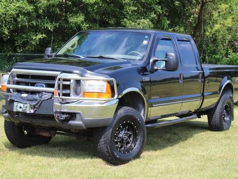 Used 2000 Ford F350 XL image 1