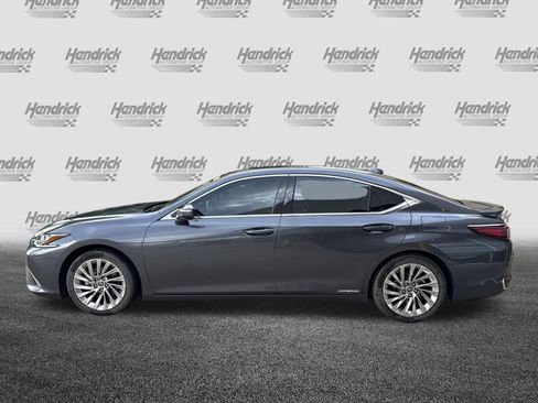 Used 2022 Lexus ES 300h w/ Accessory Package 2 FWD image 7