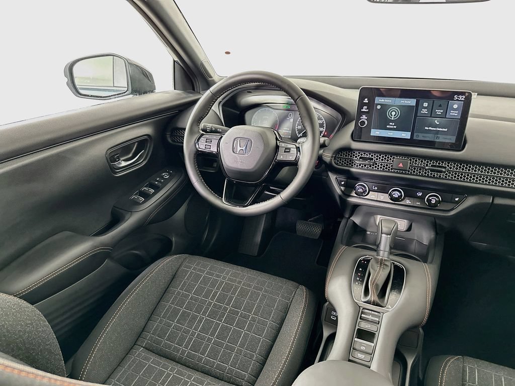 Used 2027 Honda HR-V Sport image 19
