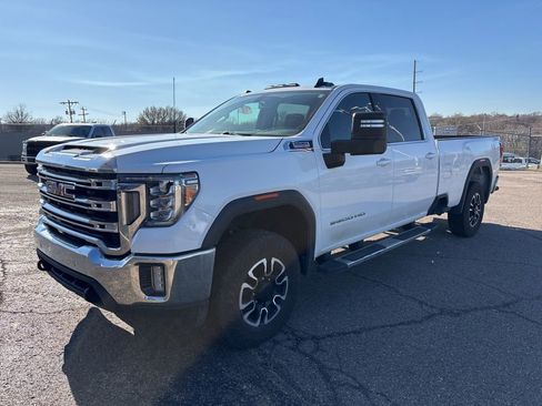 Used 2020 GMC Sierra 2500 SLE w/ SLE Convenience Package image 3
