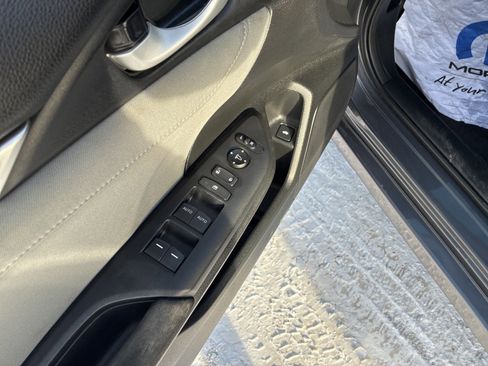 Used 2021 Honda Civic EX image 14