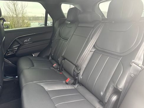 New 2026 Land Rover Range Rover Sport Dynamic SE AWD/4WD image 14