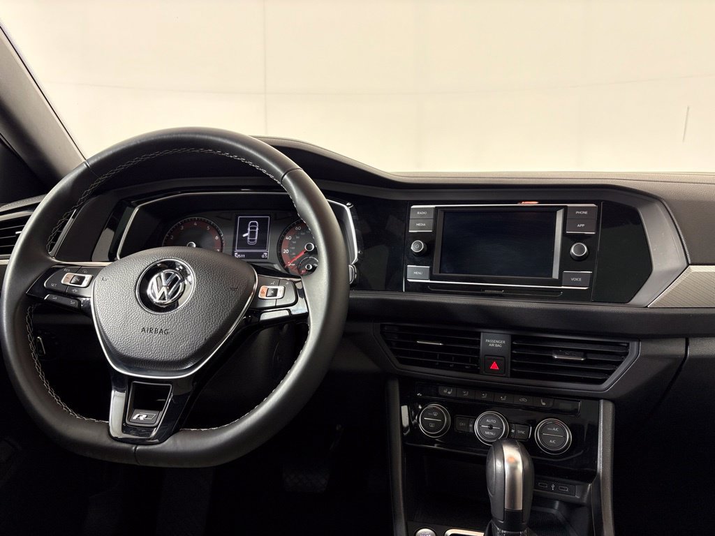 Used 2021 Volkswagen Jetta R-Line w/ R-Line Cold Weather Package FWD image 22